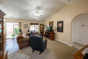 984 E 900 S, Saint George, UT 84790 - Photo 9