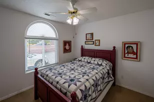 984 E 900 S, Saint George, UT 84790 - Photo 15