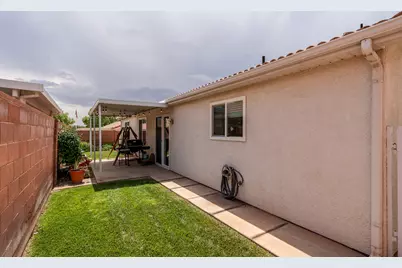 984 E 900 S #3, Saint George, UT 84790 - Photo 19