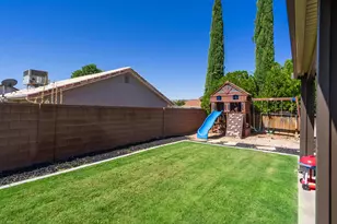 937 W Yucca Ln, Washington, UT 84780 - Photo 33