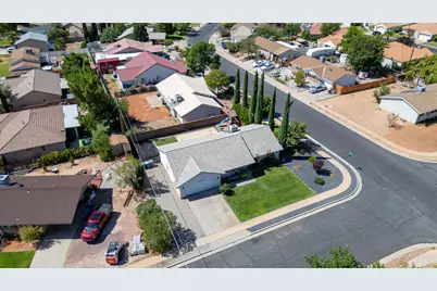 937 W Yucca Ln, Washington, UT 84780 - Photo 15