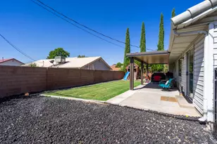 937 W Yucca Ln, Washington, UT 84780 - Photo 27