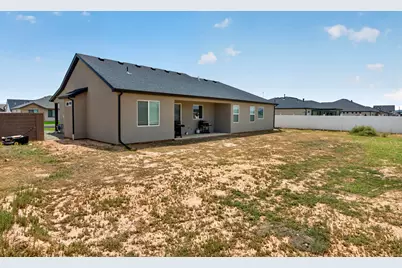 4328 W 250 Cir N, Cedar City, UT 84720 - Photo 37