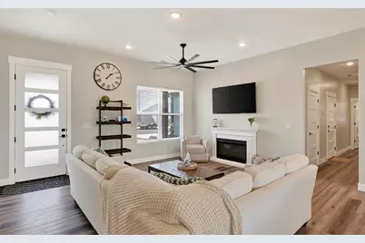 4328 W 250 Cir N, Cedar City, UT 84720 - Photo 7