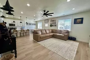 231 S 400 E, Enterprise, UT 84725 - Photo 5