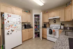 1070 N 1400 St W, Saint George, UT 84770 - Photo 9