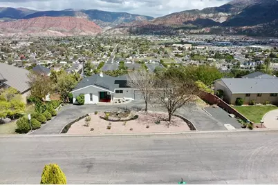 539 S Ridge Rd, Cedar City, UT 84720 - Photo 1