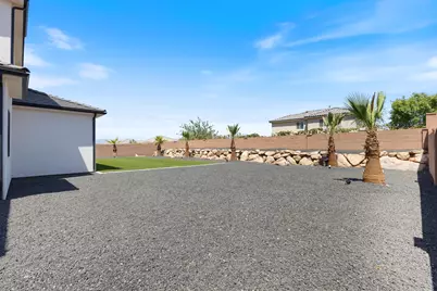 1067 E 4155 S, Washington, UT 84780 - Photo 65