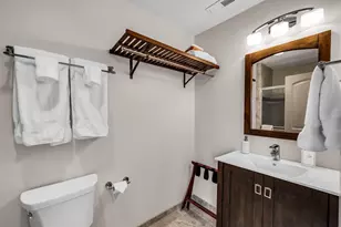 936 W Molinaro Ct, Ivins, UT 84738 - Photo 37