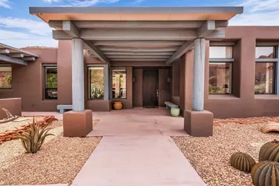 936 W Molinaro Ct, Ivins, UT 84738 - Photo 7