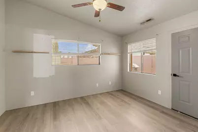 4400 W State St #80, Hurricane, UT 84737 - Photo 17
