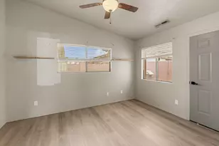 4400 W State St, Hurricane, UT 84737 - Photo 17