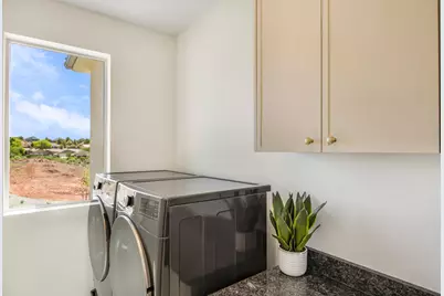 991 N Manen St, Washington, UT 84780 - Photo 19