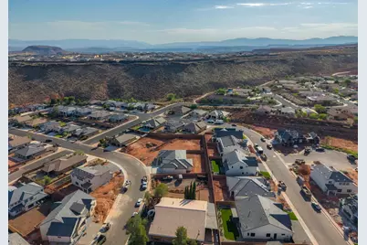 1927 N Rimview Dr, Washington, UT 84780 - Photo 81