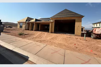 1012 W 1920 S, Hurricane, UT 84737 - Photo 1