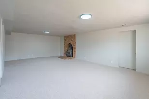 1002 E Crooked Creek Dr, Washington, UT 84780 - Photo 35