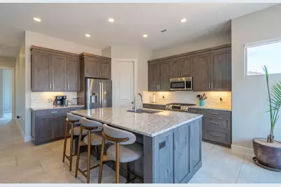 544 W Fitness Way, Ivins, UT 84738 - Photo 9