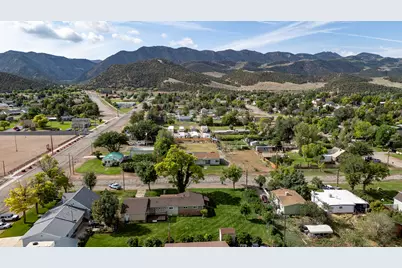 263 E 100 N, Parowan, UT 84761 - Photo 47