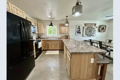 1380 N 2800 E, Enterprise, UT 84725 - Photo 19