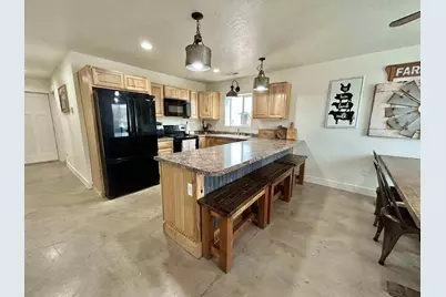 1380 N 2800 E, Enterprise, UT 84725 - Photo 17