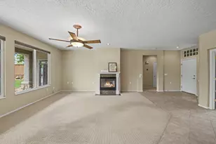 4475 S Round Hill Dr, Saint George, UT 84790 - Photo 7