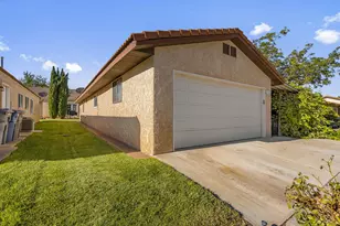 2137 W 70 S, Hurricane, UT 84737 - Photo 3