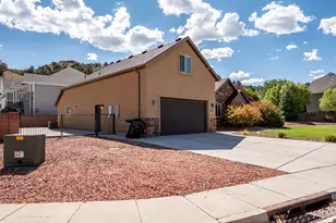 317 S Glen Canyon Dr, Cedar City, UT 84720 - Photo 3