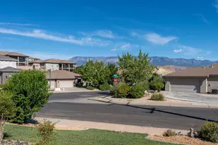 16 E Sunset Rdg Dr, Hurricane, UT 84737 - Photo 25
