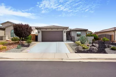 140 W Peridot Dr, Washington, UT 84780 - Photo 3