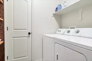 1000 E Blf Vw Dr, Washington, UT 84780 - Photo 29
