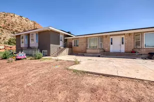 780 N Lauritzen, Hildale, UT 84784 - Photo 1