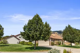 1146 N 700 W, Centerville, UT 84014 - Photo 31