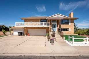 2135 N Wedgewood Ln, Cedar City, UT 84721 - Photo 1
