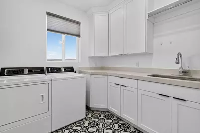 339 N 400 W, La Verkin, UT 84745 - Photo 31