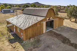 1217 N Horsemans Pk Dr, Dammeron Valley, UT 84783 - Photo 45