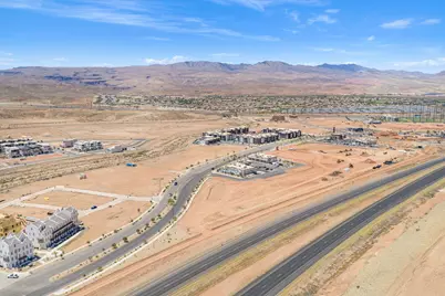 718 W Vista Sur Ln #17, Saint George, UT 84790 - Photo 59