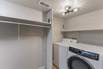 443 W 300 N, Saint George, UT 84770 - Photo 57