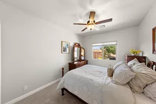 879 N Sandy Talus Dr, Washington, UT 84780 - Photo 25