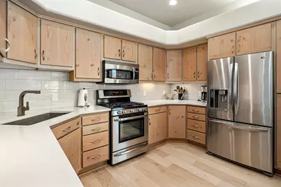 8 Basalt Cir, Santa Clara, UT 84765 - Photo 17