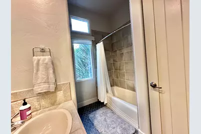 8 Basalt Cir, Santa Clara, UT 84765 - Photo 41