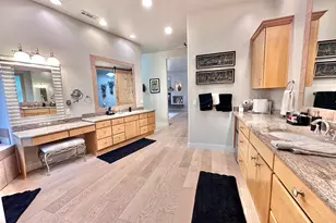 8 Basalt Cir, Santa Clara, UT 84765 - Photo 57