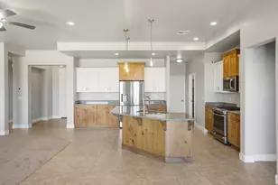 1930 North Creekside Court, Washington, UT 84780 - Photo 5