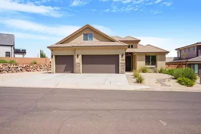 1930 N Creek Side Ct, Washington, UT 84780 - Photo 3