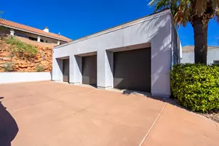 301 N Fairway Cir, Washington, UT 84780 - Photo 9