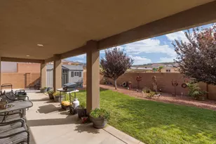426 N Sage Grouse Dr, Washington, UT 84780 - Photo 23