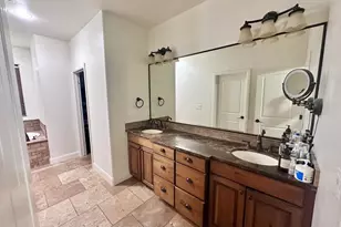 2313 S Last Chance Dr, Washington, UT 84780 - Photo 21