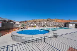 1031 W Jonathon Dr, Washington, UT 84780 - Photo 29