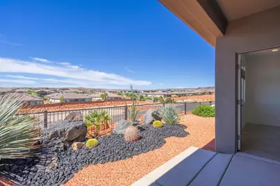 1031 W Jonathon Dr, Washington, UT 84780 - Photo 59