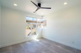 1031 W Jonathon Dr, Washington, UT 84780 - Photo 73