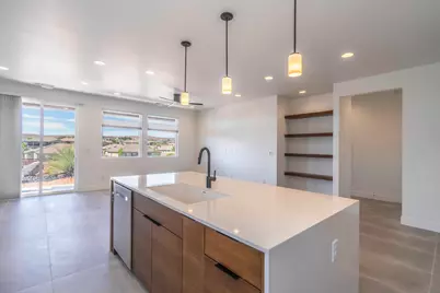 1031 W Jonathon Dr, Washington, UT 84780 - Photo 5